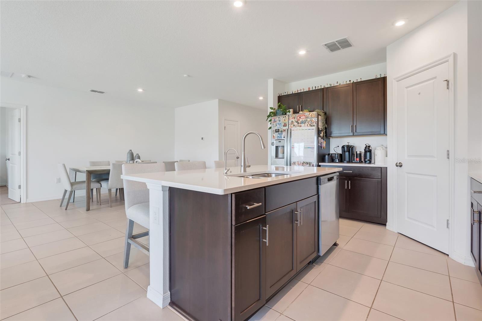 223 ZIRCON RD, KISSIMMEE, FL, 34758