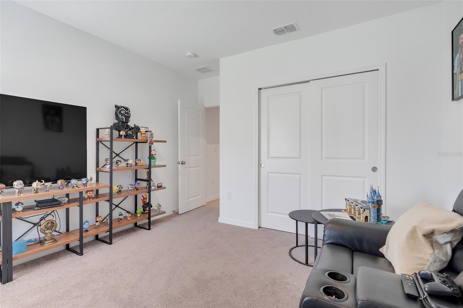 223 ZIRCON RD, KISSIMMEE, FL, 34758