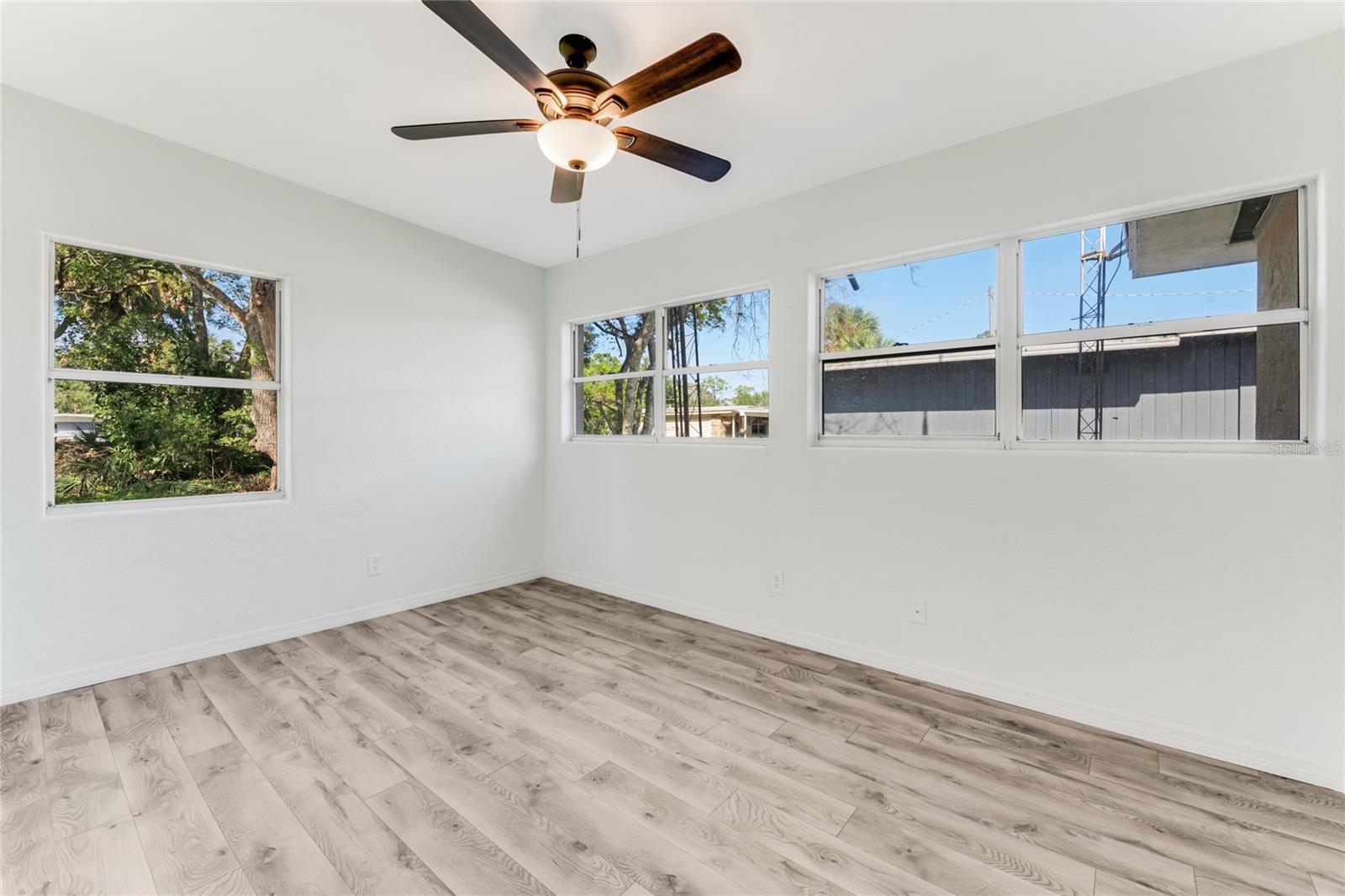 612 BIG TREE RD, SOUTH DAYTONA, FL, 32119