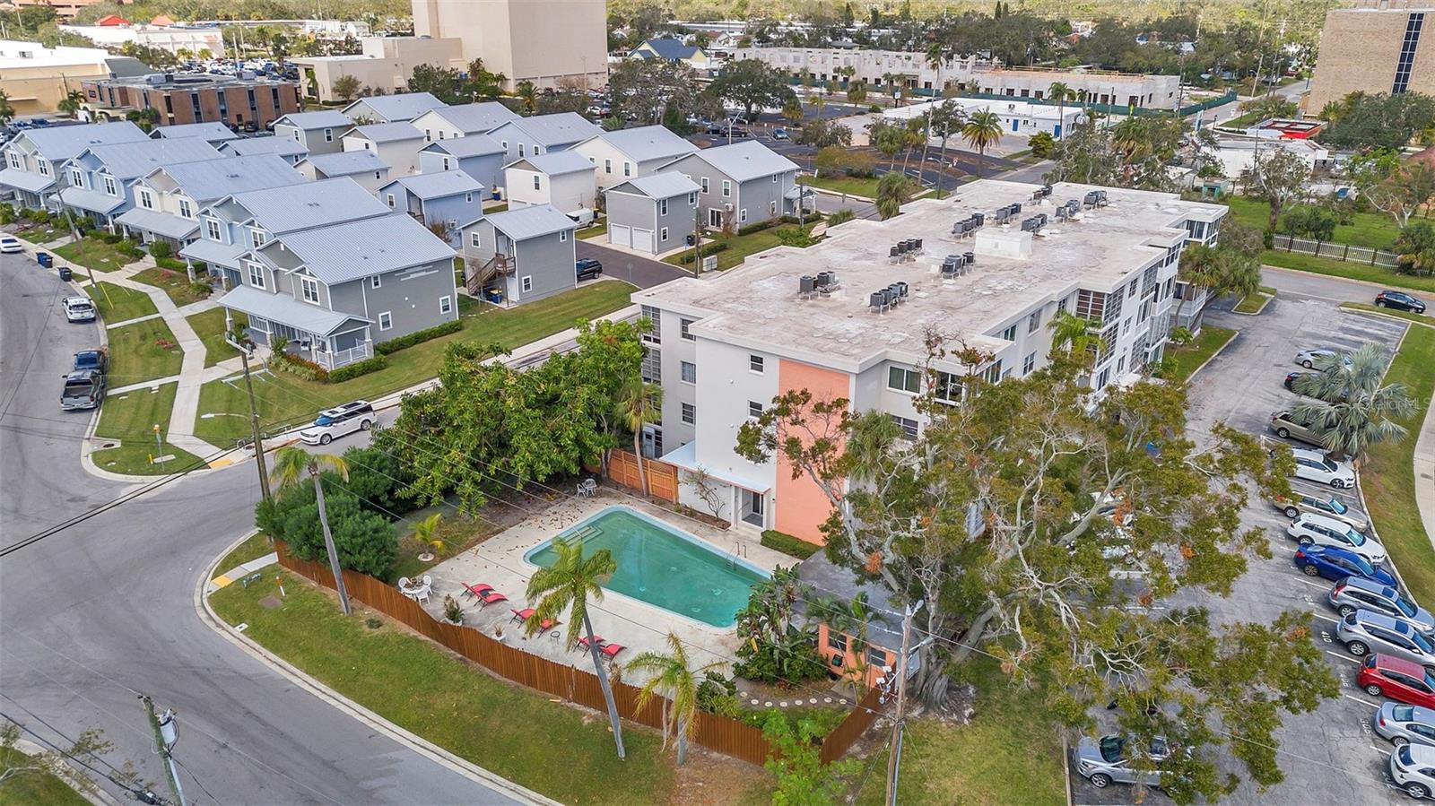 100 WAVERLY WAY #307, CLEARWATER, FL, 33756