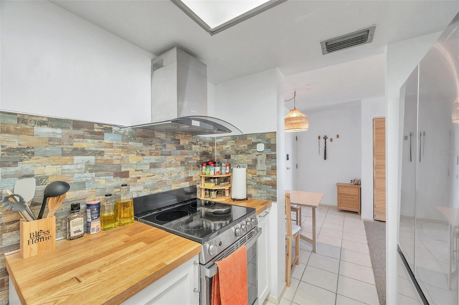 100 WAVERLY WAY #307, CLEARWATER, FL, 33756