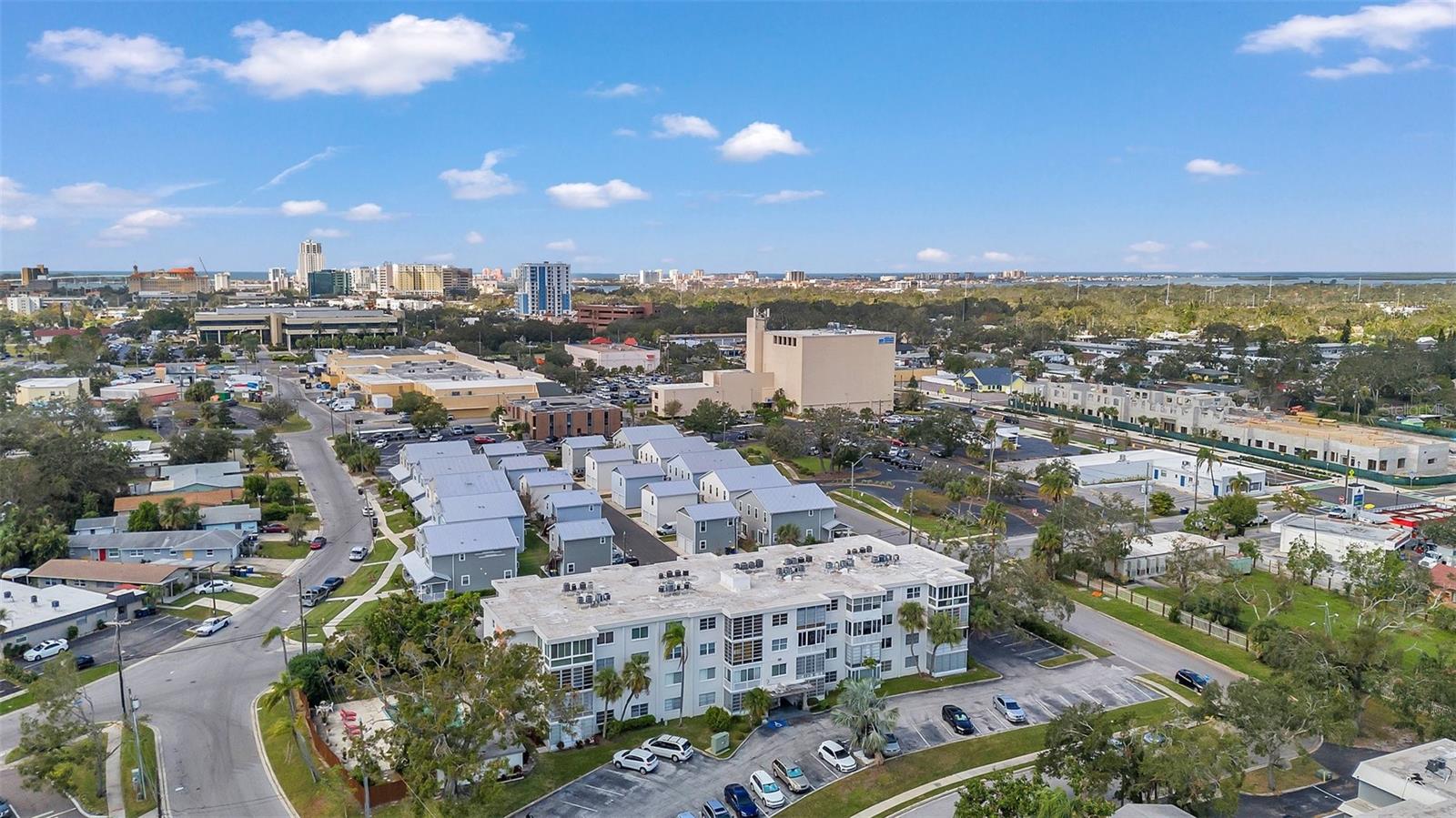 100 WAVERLY WAY #307, CLEARWATER, FL, 33756