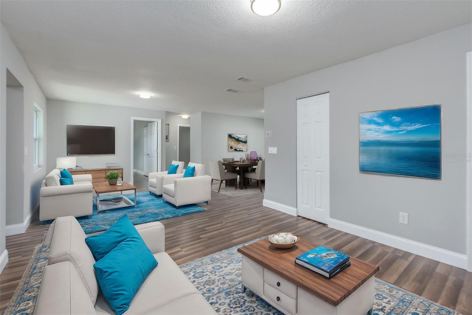 312 N THOMPSON RD, APOPKA, FL, 32703