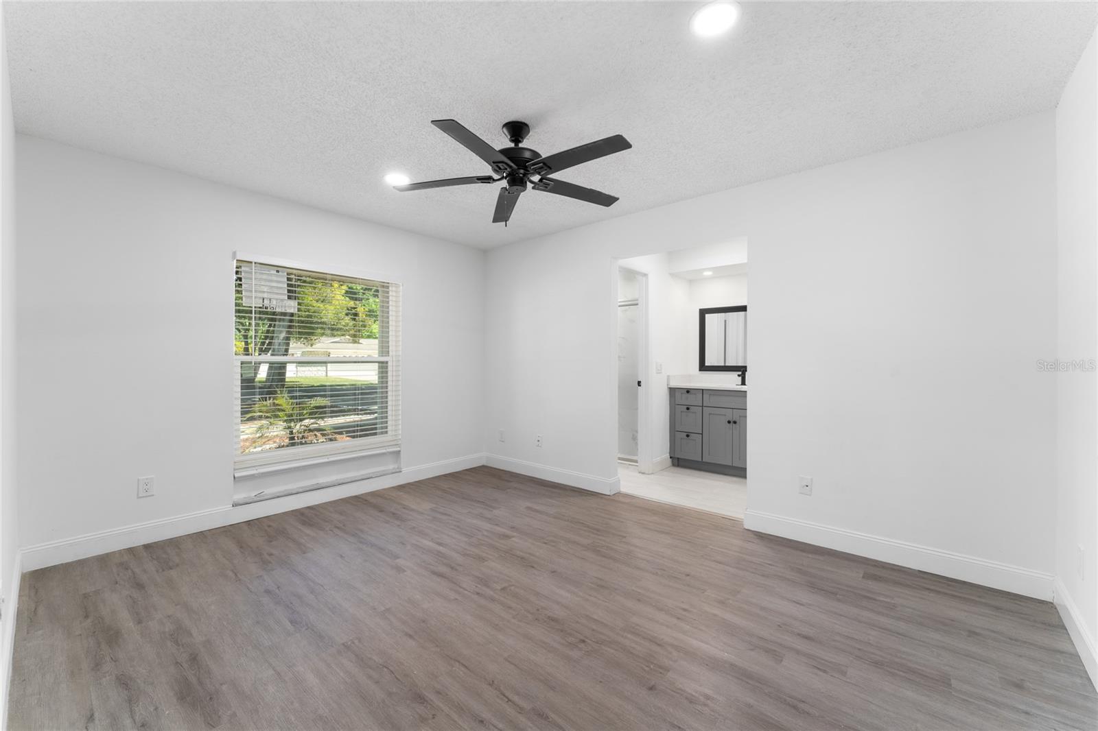 705 VANDERGRIFT DR, OCOEE, FL, 34761