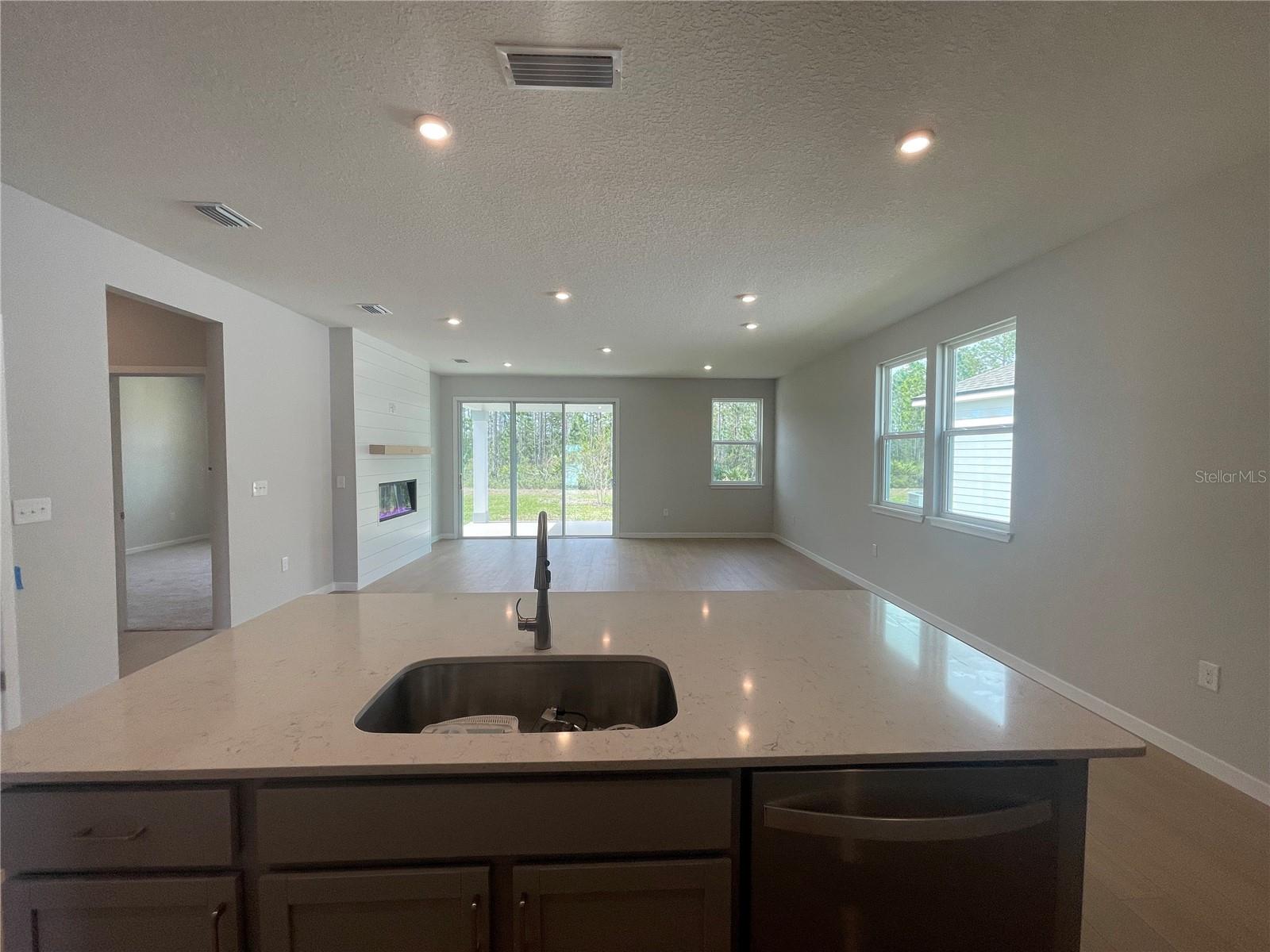 209 MONTGOMERY CT, PALM COAST, FL, 32164