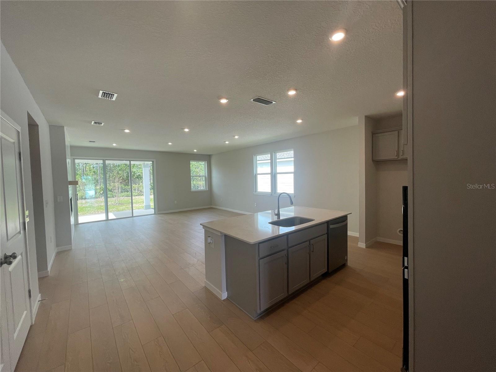 209 MONTGOMERY CT, PALM COAST, FL, 32164