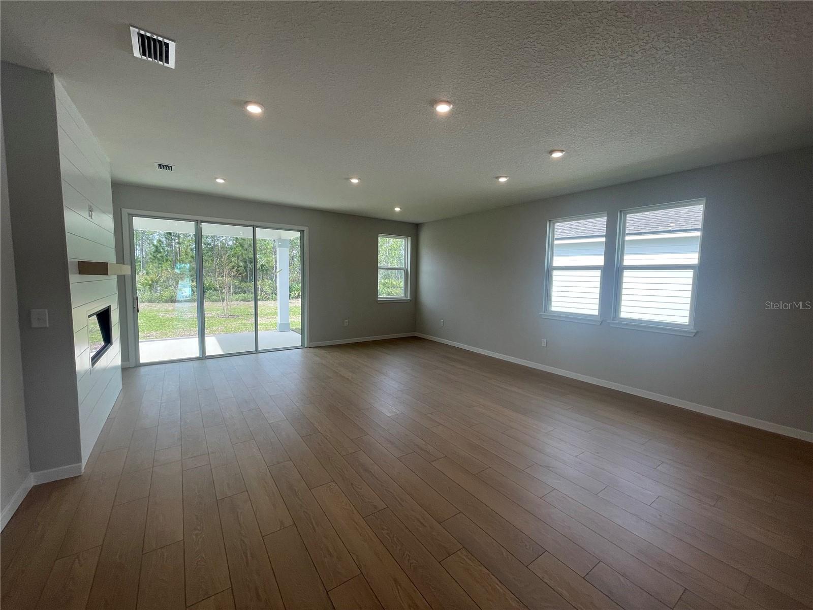 209 MONTGOMERY CT, PALM COAST, FL, 32164