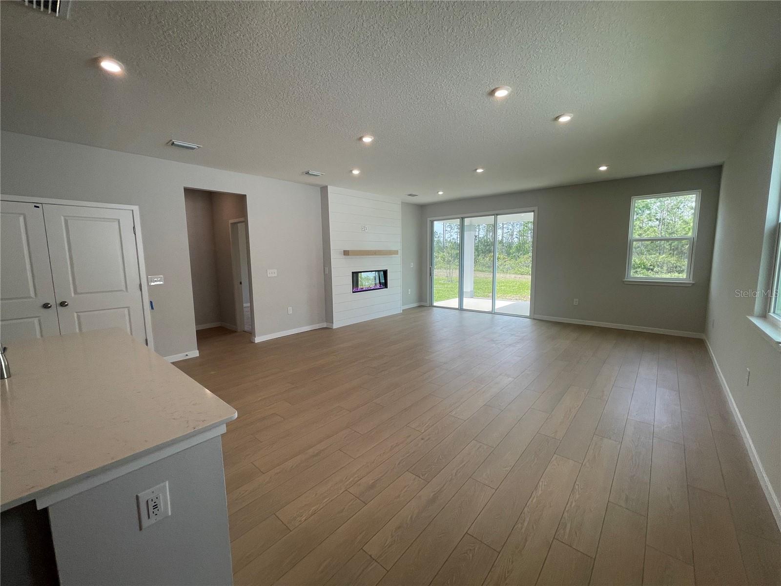 209 MONTGOMERY CT, PALM COAST, FL, 32164