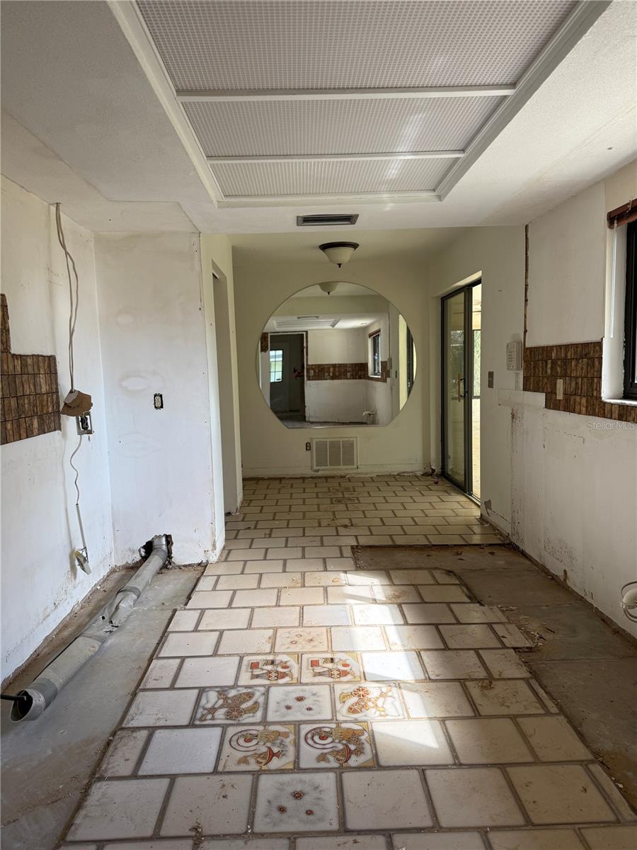 64 INNESS DR, TARPON SPRINGS, FL, 34689