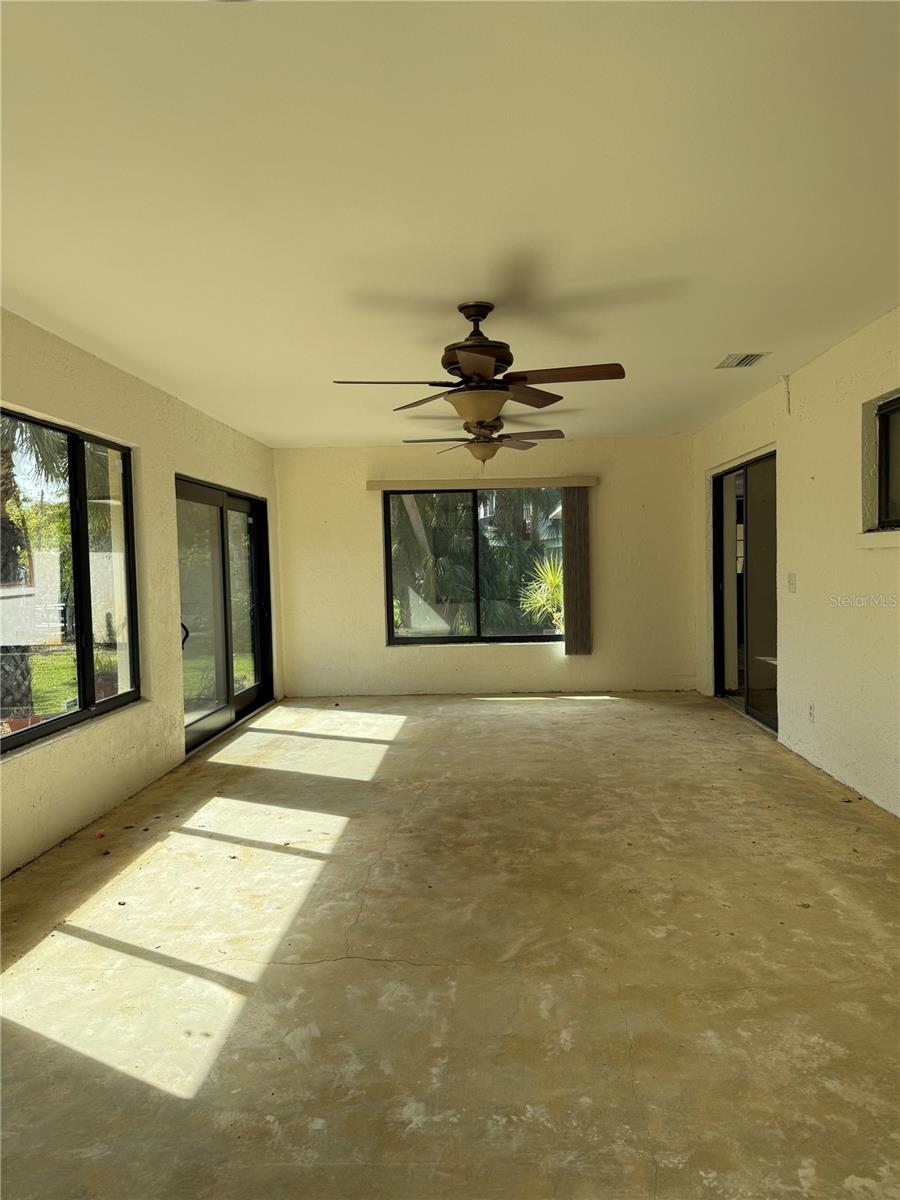64 INNESS DR, TARPON SPRINGS, FL, 34689