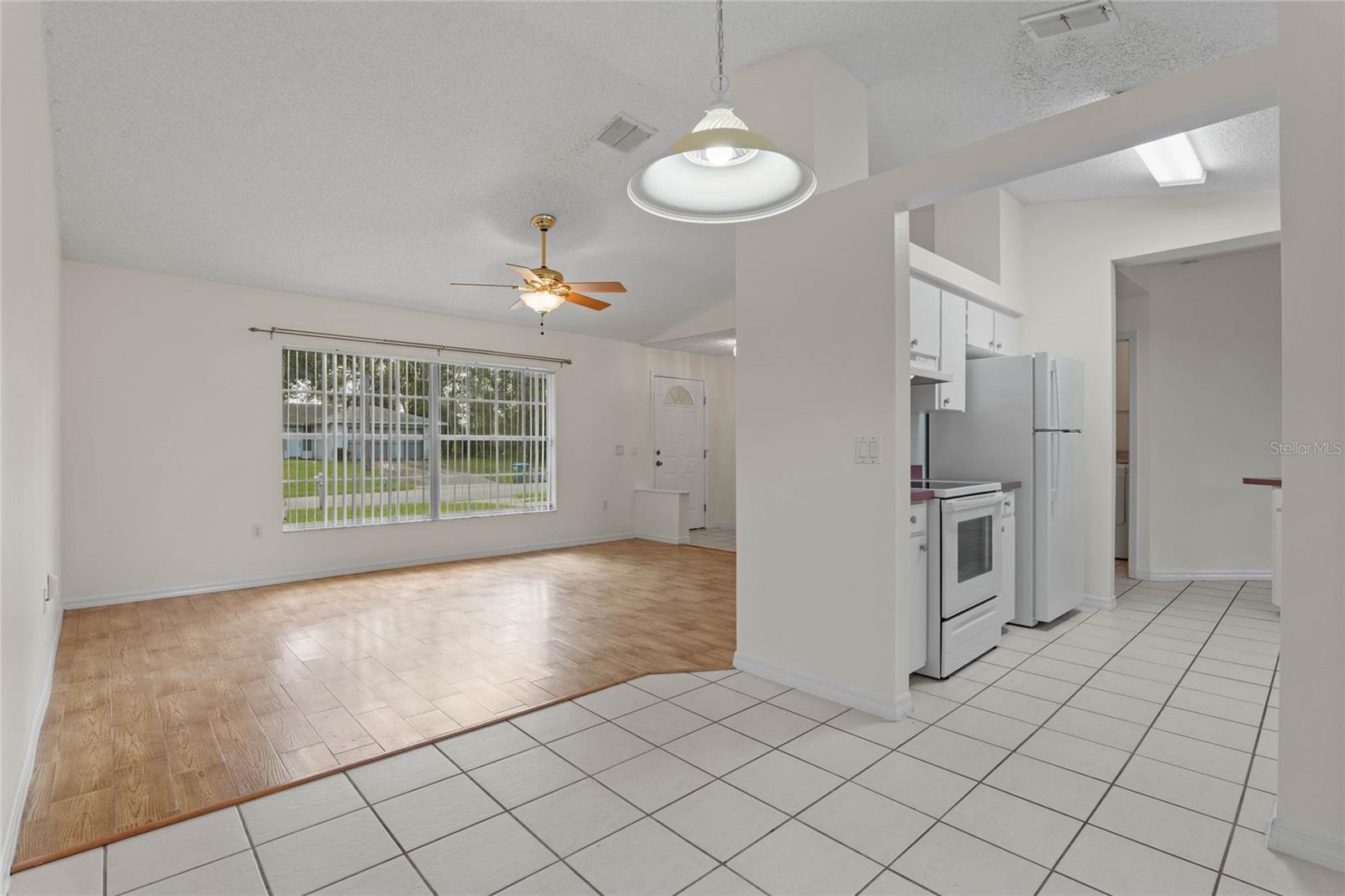 101 NEAL DR, DELTONA, FL, 32738