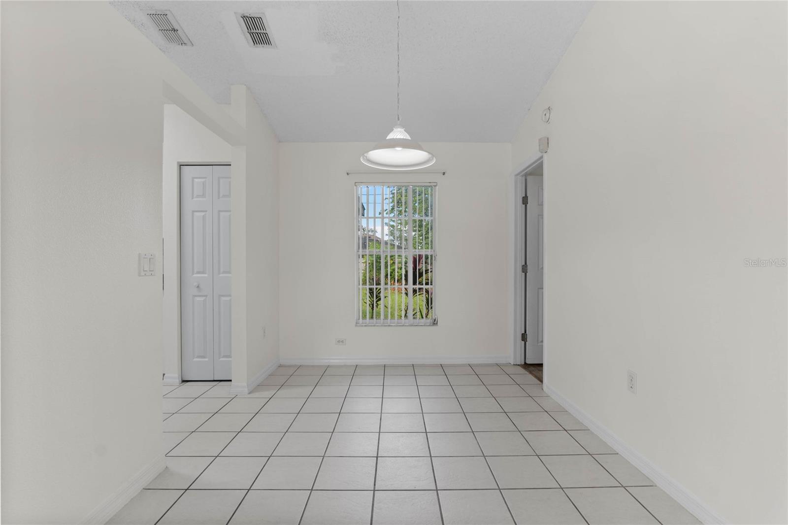 101 NEAL DR, DELTONA, FL, 32738