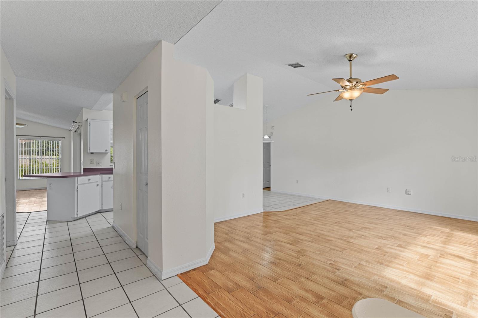 101 NEAL DR, DELTONA, FL, 32738