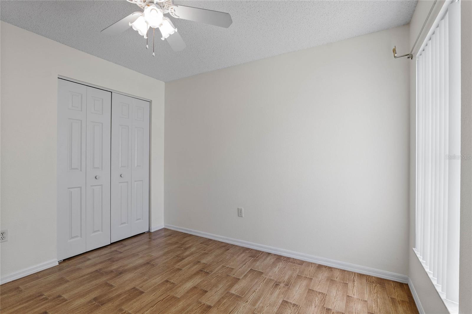 101 NEAL DR, DELTONA, FL, 32738