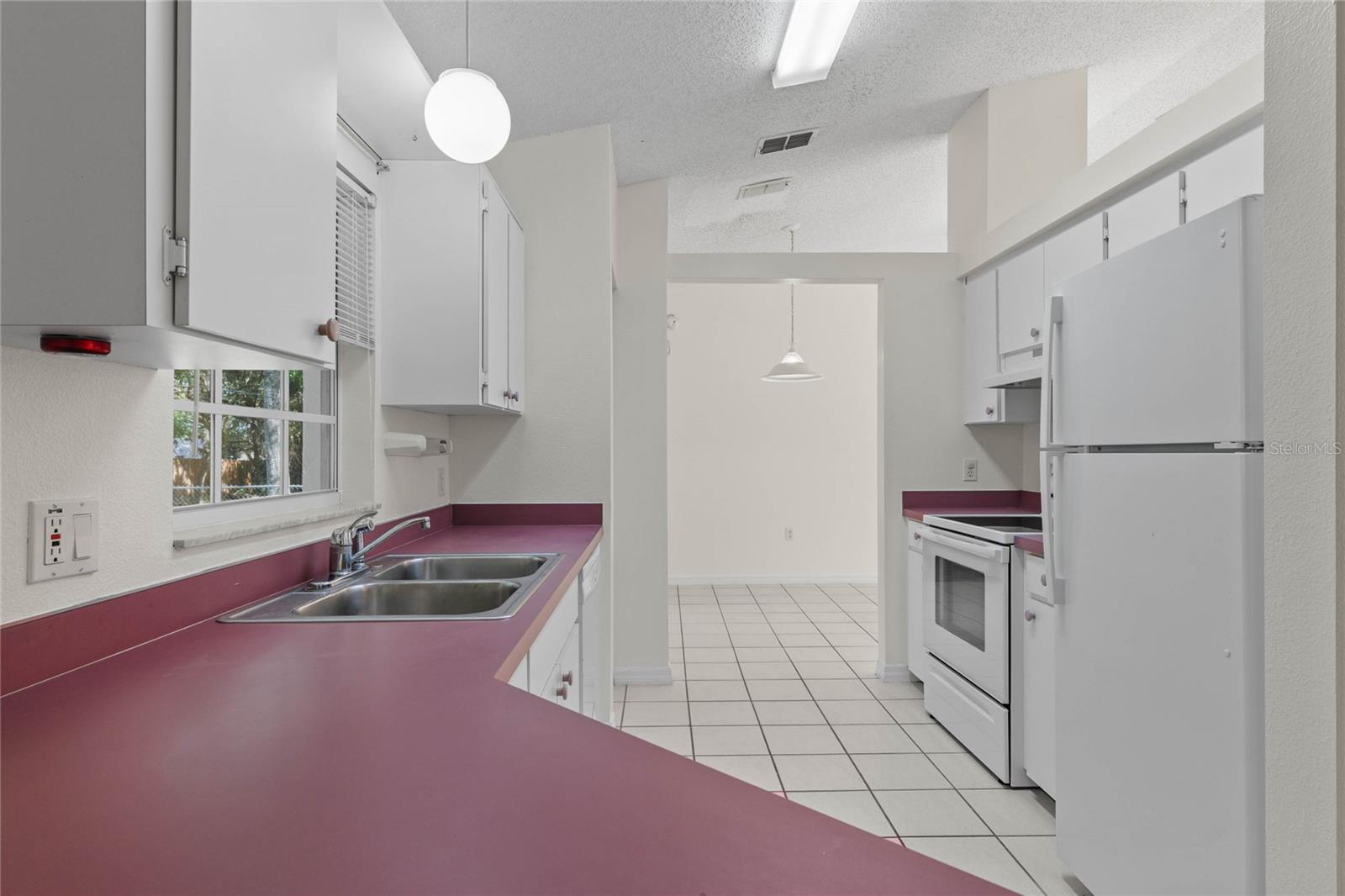 101 NEAL DR, DELTONA, FL, 32738