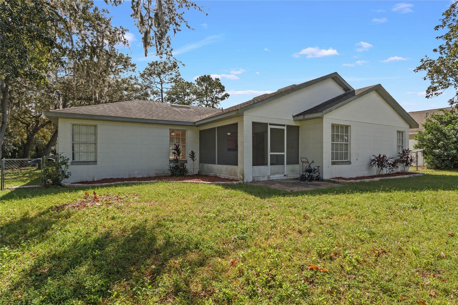 101 NEAL DR, DELTONA, FL, 32738