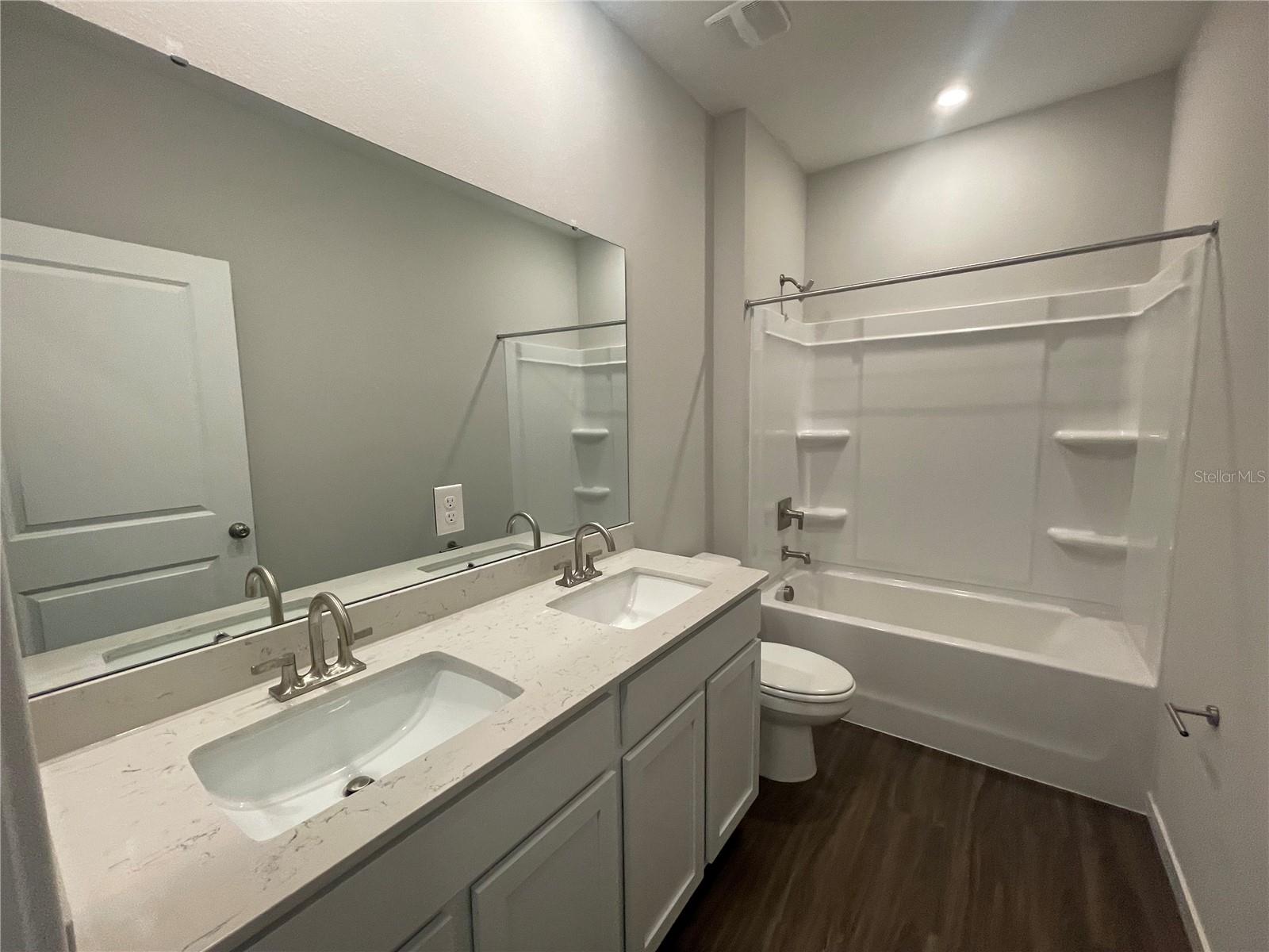 214 MONTGOMERY CT, PALM COAST, FL, 32164