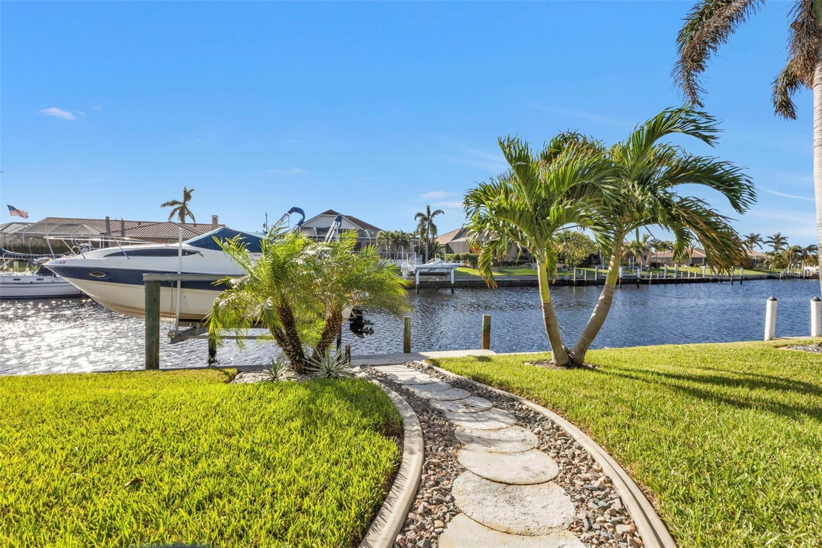 431 PANAREA DR, PUNTA GORDA, FL, 33950