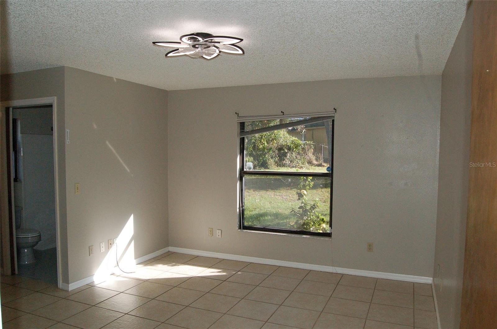1630 FENTRESS AVE, DELTONA, FL, 32738