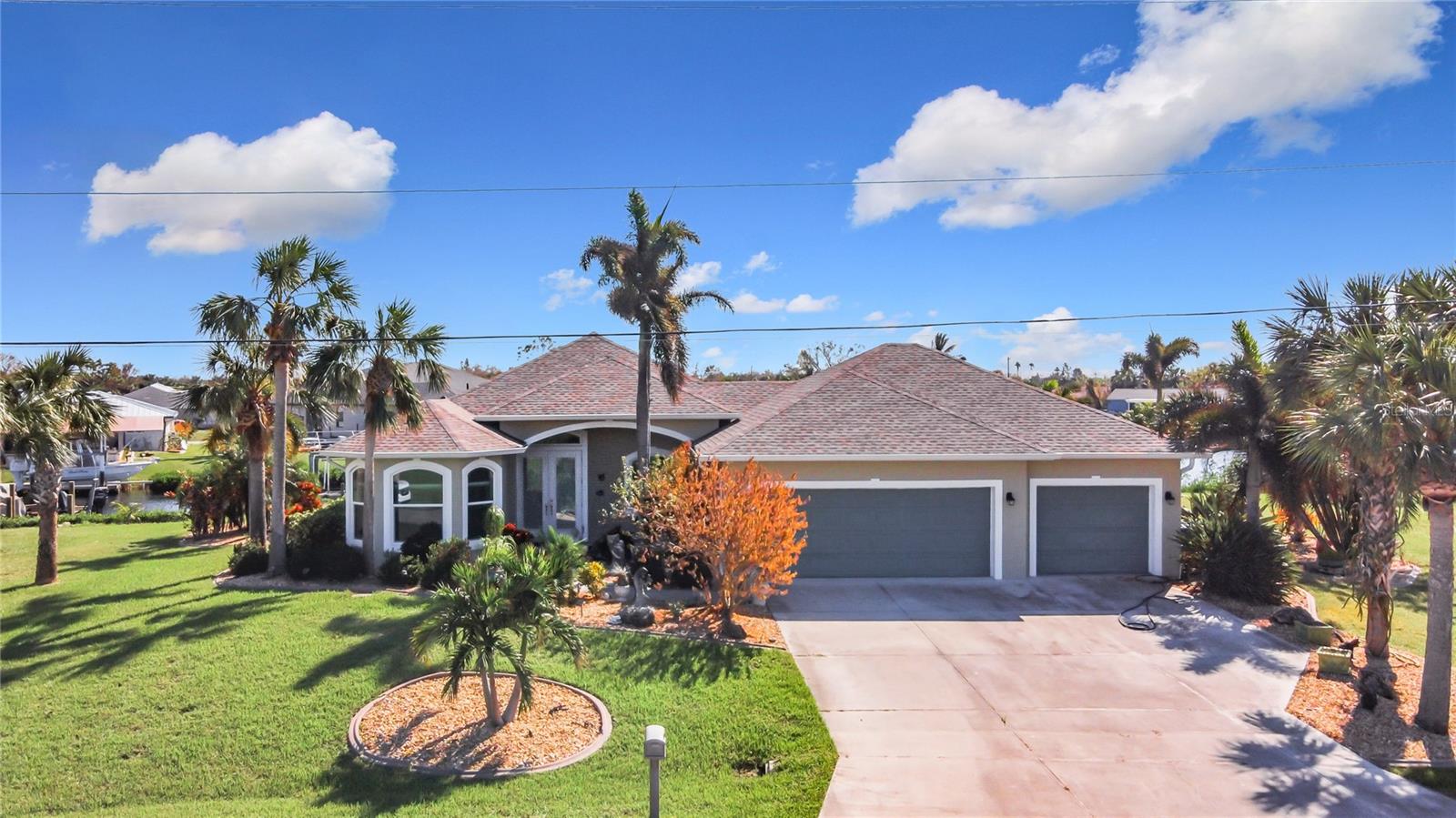 18138 AVONSDALE CIR, PORT CHARLOTTE, FL, 33948