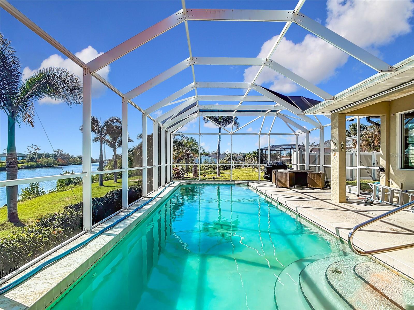18138 AVONSDALE CIR, PORT CHARLOTTE, FL, 33948