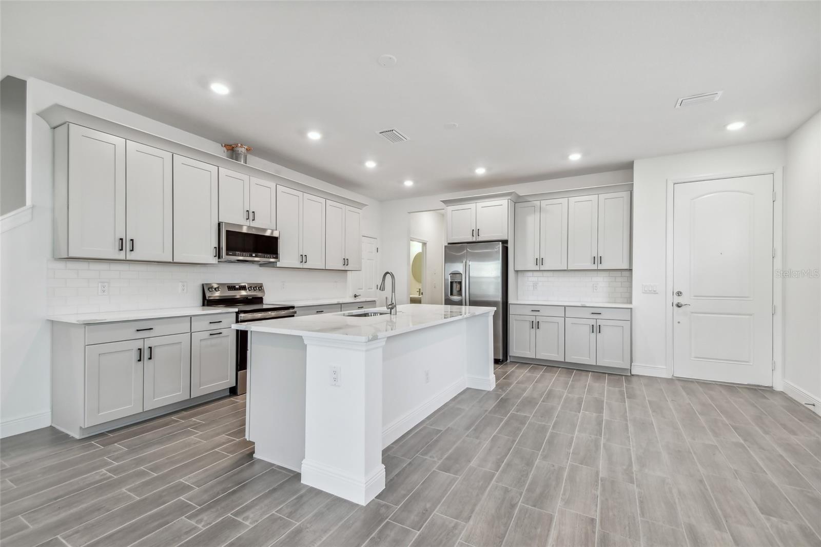 298 VIA ANINA DR, SARASOTA, FL, 34243