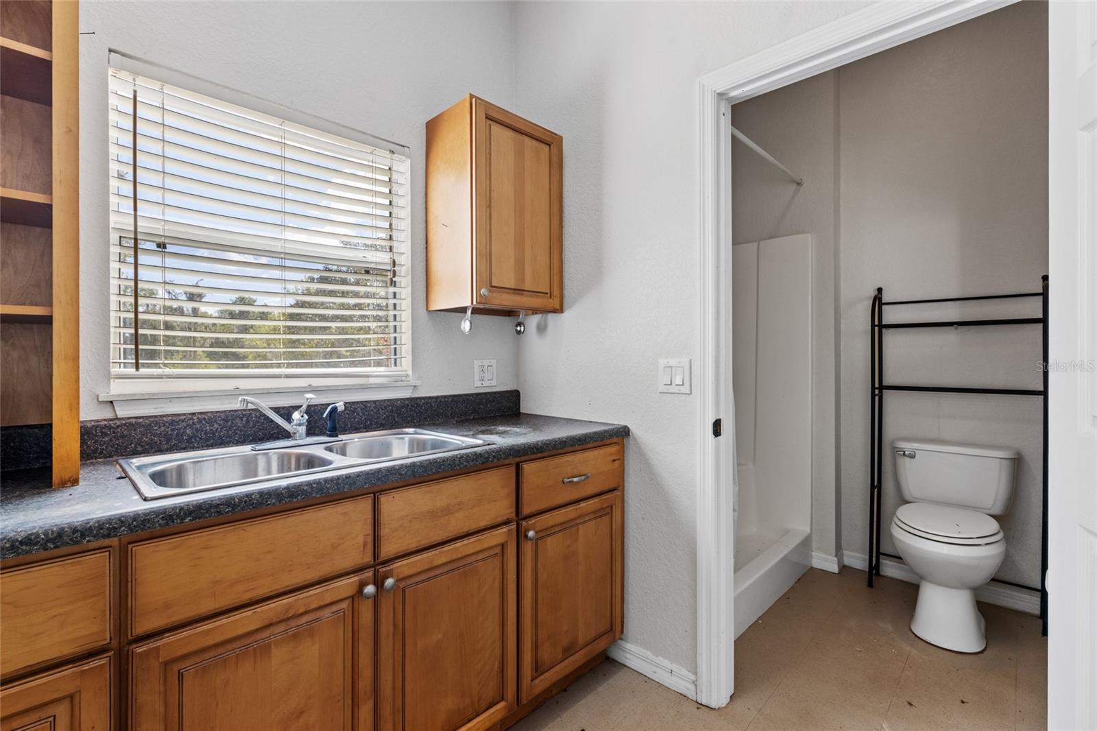 16638 N HIGHWAY 329, REDDICK, FL, 32686