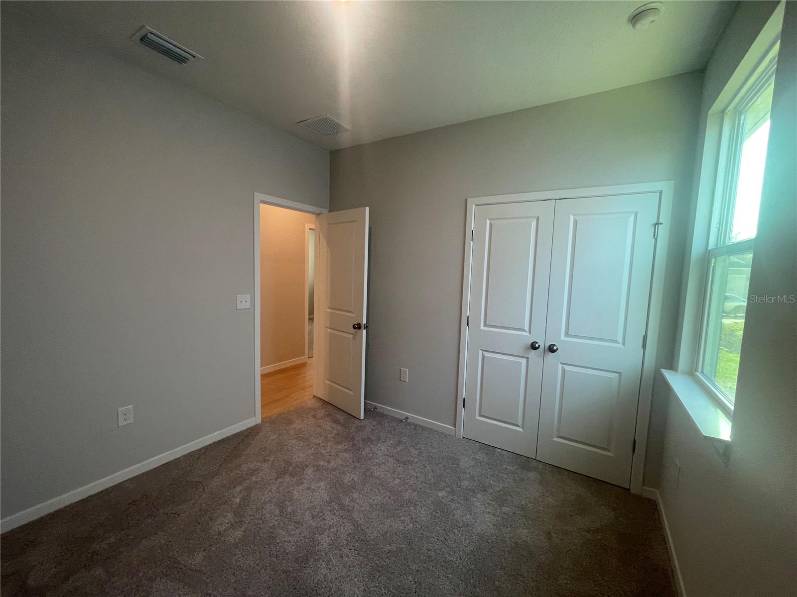 300 MONTGOMERY CT, PALM COAST, FL, 32164