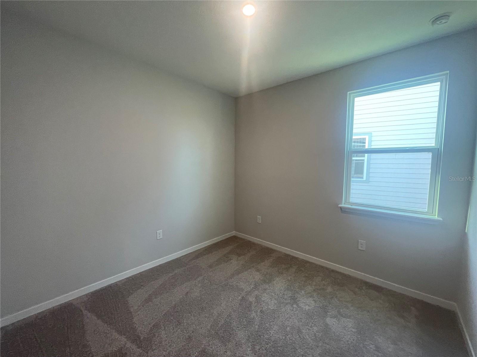 300 MONTGOMERY CT, PALM COAST, FL, 32164
