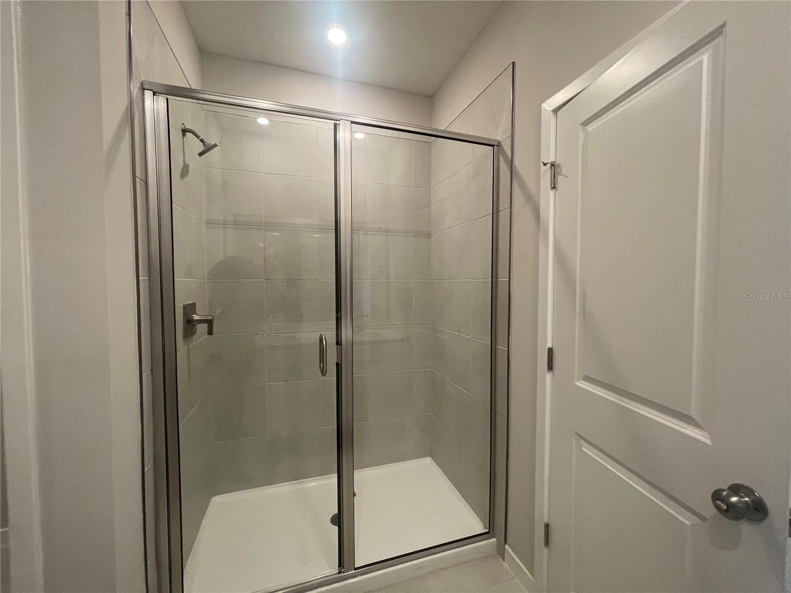 300 MONTGOMERY CT, PALM COAST, FL, 32164