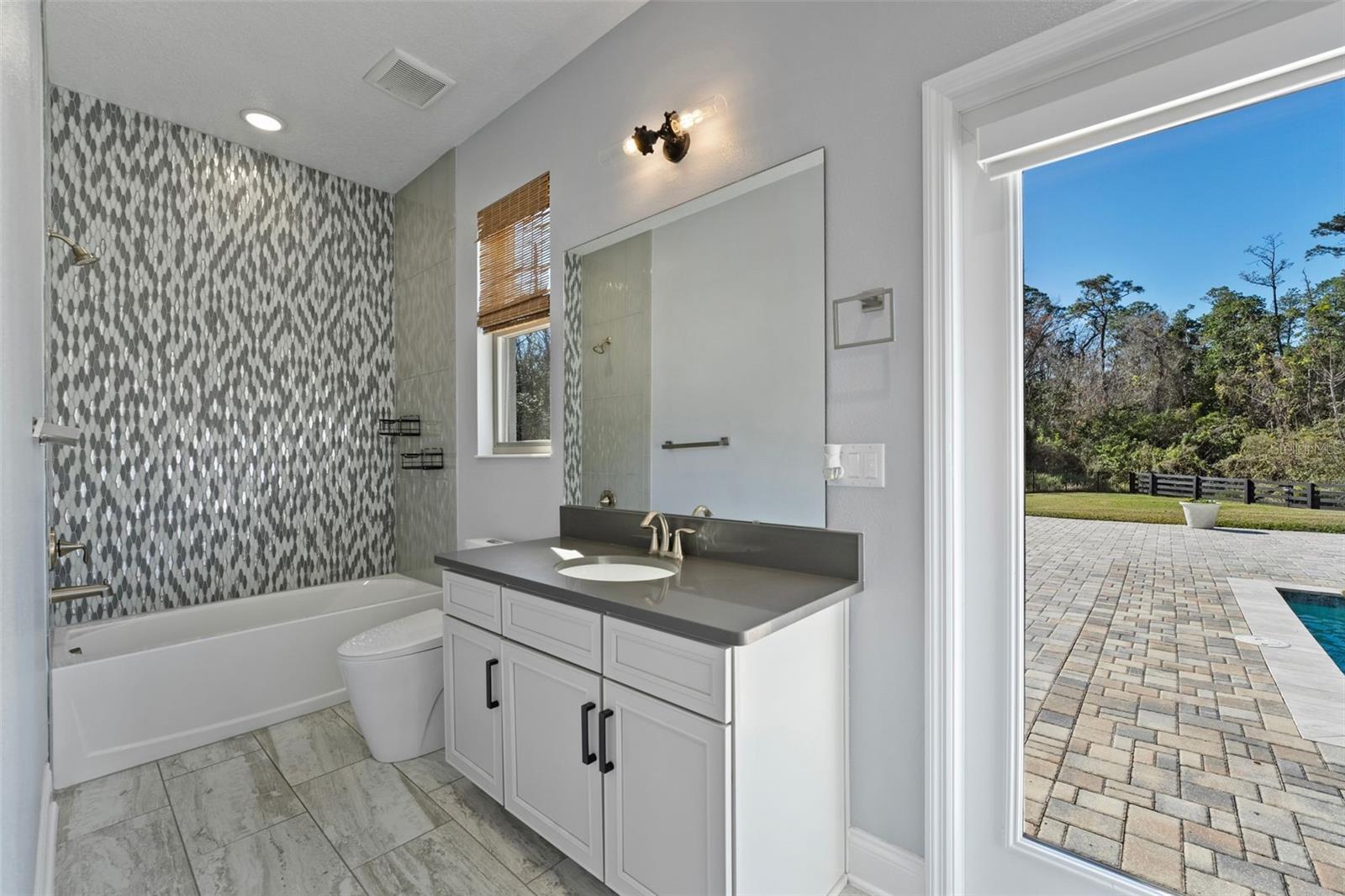 2972 CRYSTAL WATER RUN, OVIEDO, FL, 32765