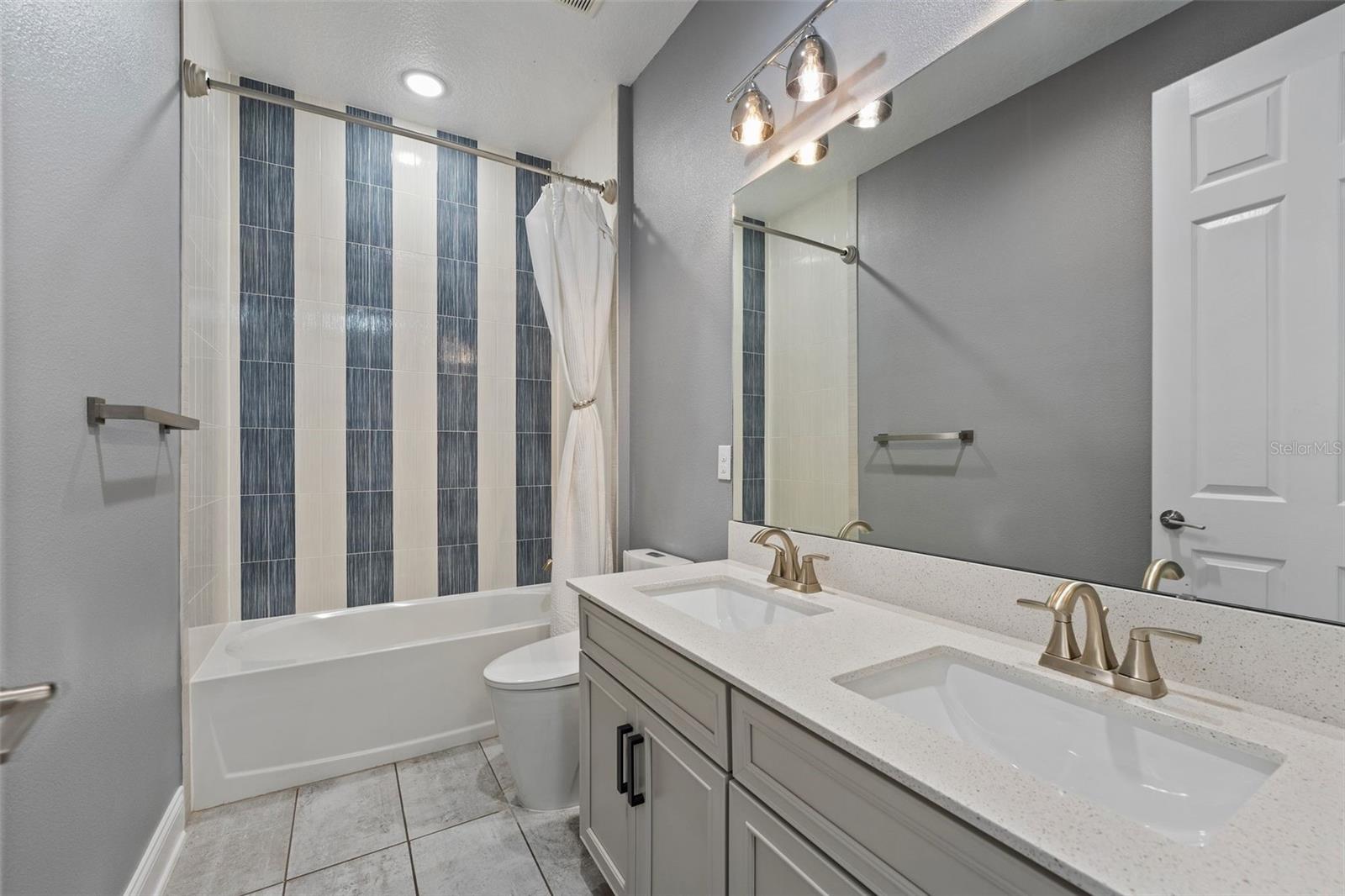 2972 CRYSTAL WATER RUN, OVIEDO, FL, 32765