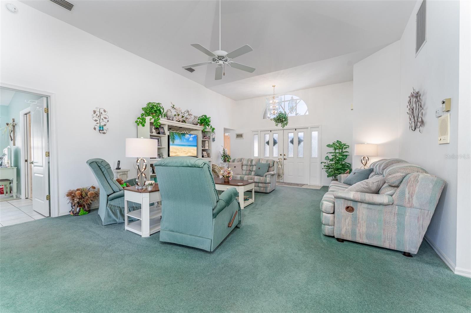 17897 ACACIA DR, NORTH FORT MYERS, FL, 33917