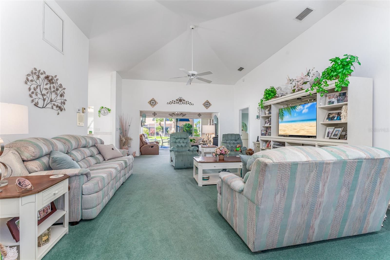 17897 ACACIA DR, NORTH FORT MYERS, FL, 33917