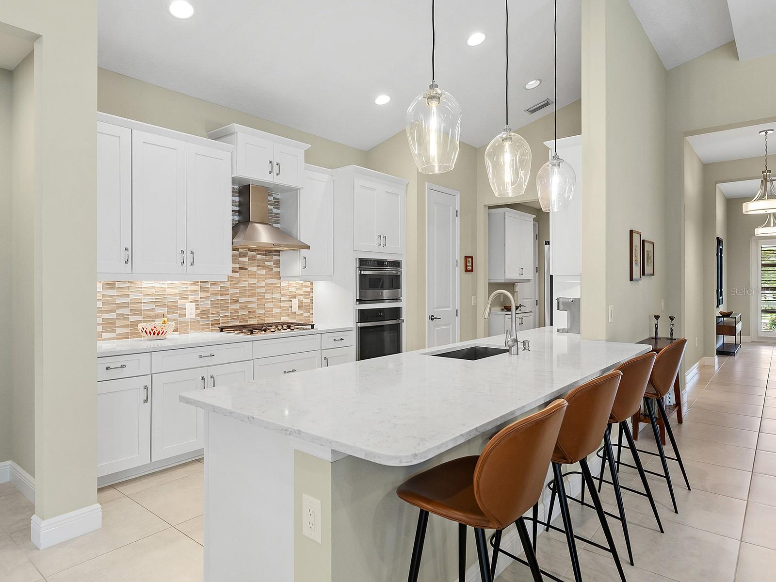 7996 SANDSTAR WAY, SARASOTA, FL, 34240