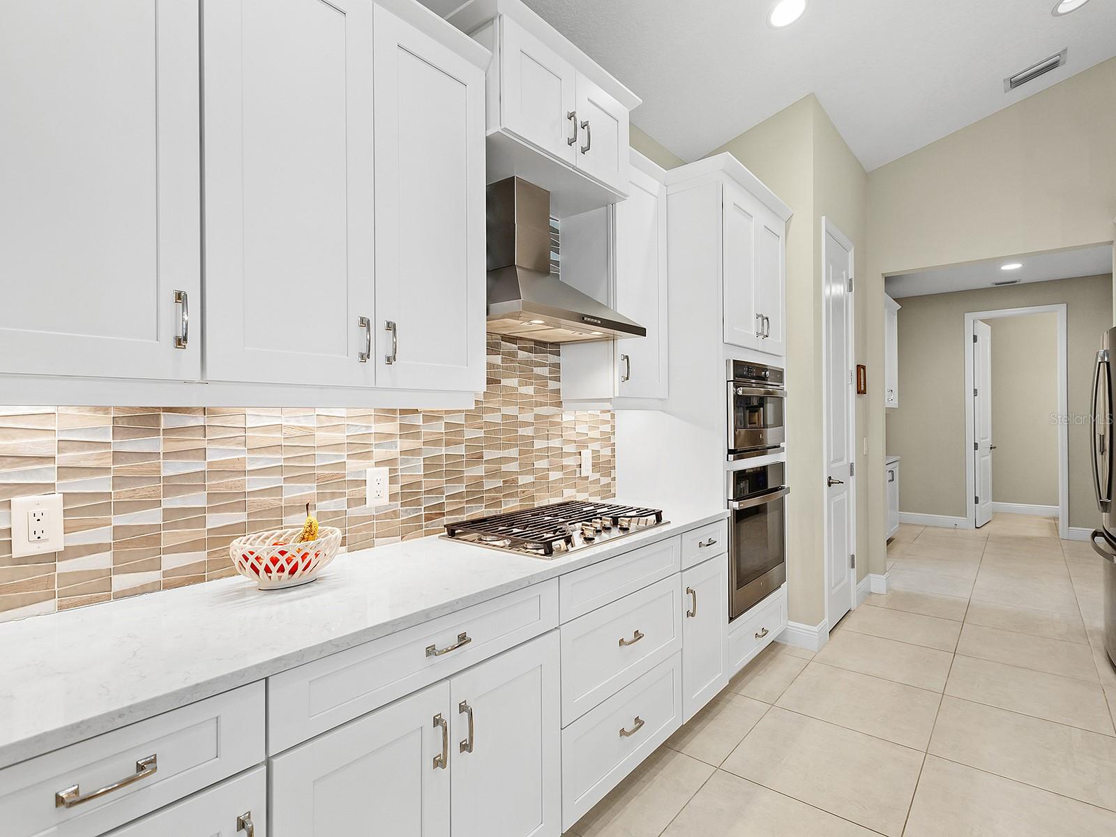 7996 SANDSTAR WAY, SARASOTA, FL, 34240