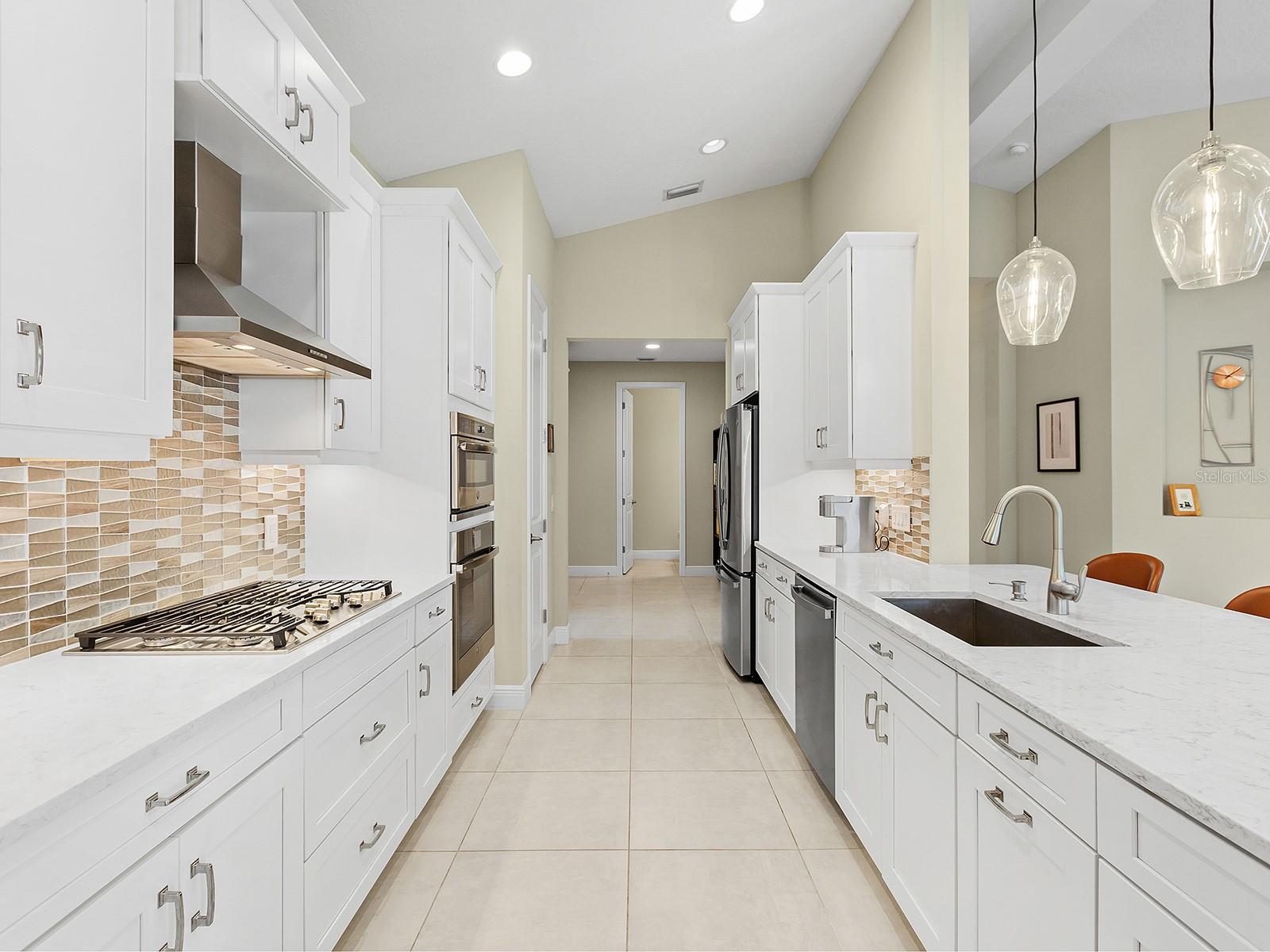 7996 SANDSTAR WAY, SARASOTA, FL, 34240