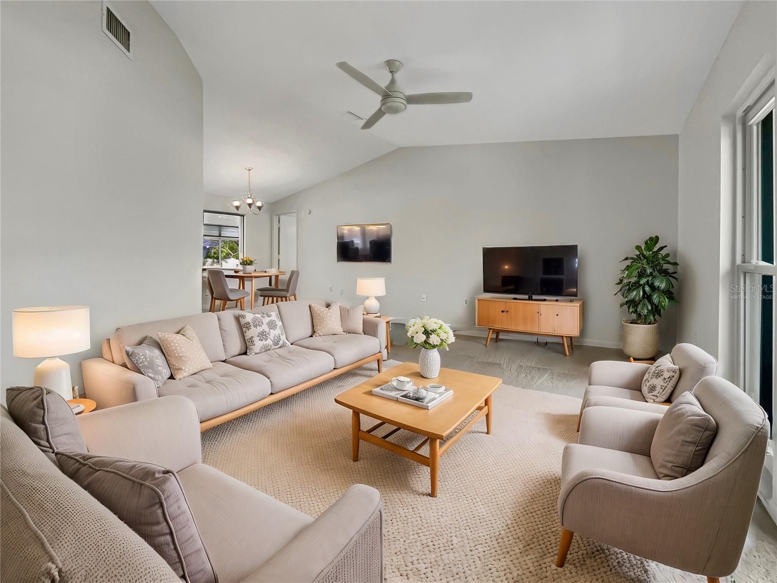 18978 MCGRATH CIR, PORT CHARLOTTE, FL, 33948