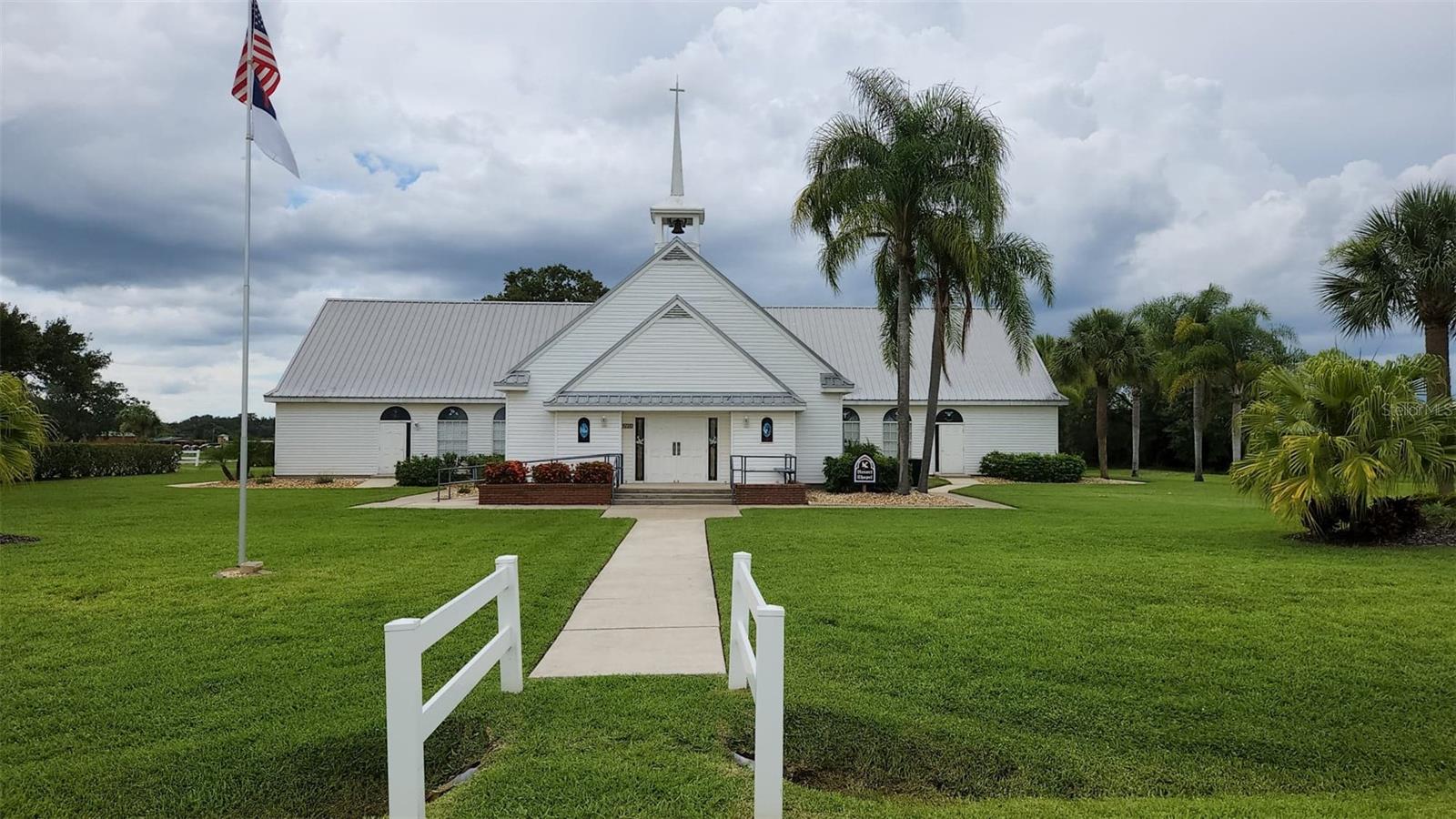 556 WATERWAY DR, LAKE WALES, FL, 33898