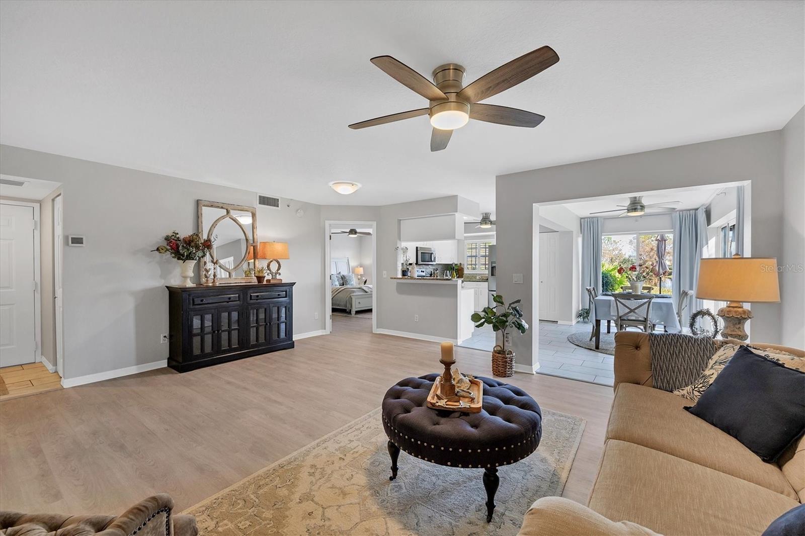 804 MONTROSE DR #103, VENICE, FL, 34293