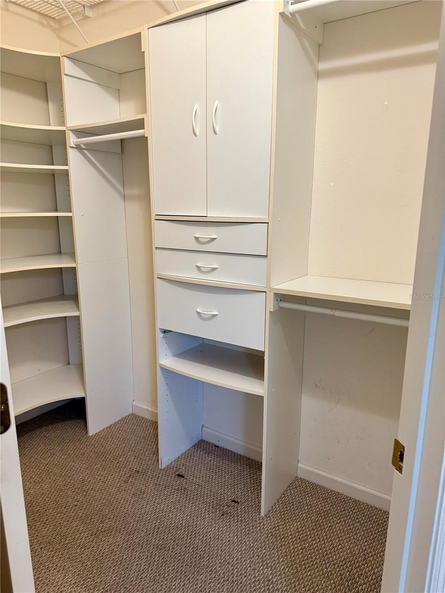 101 AVENHAM DR, DELAND, FL, 32724