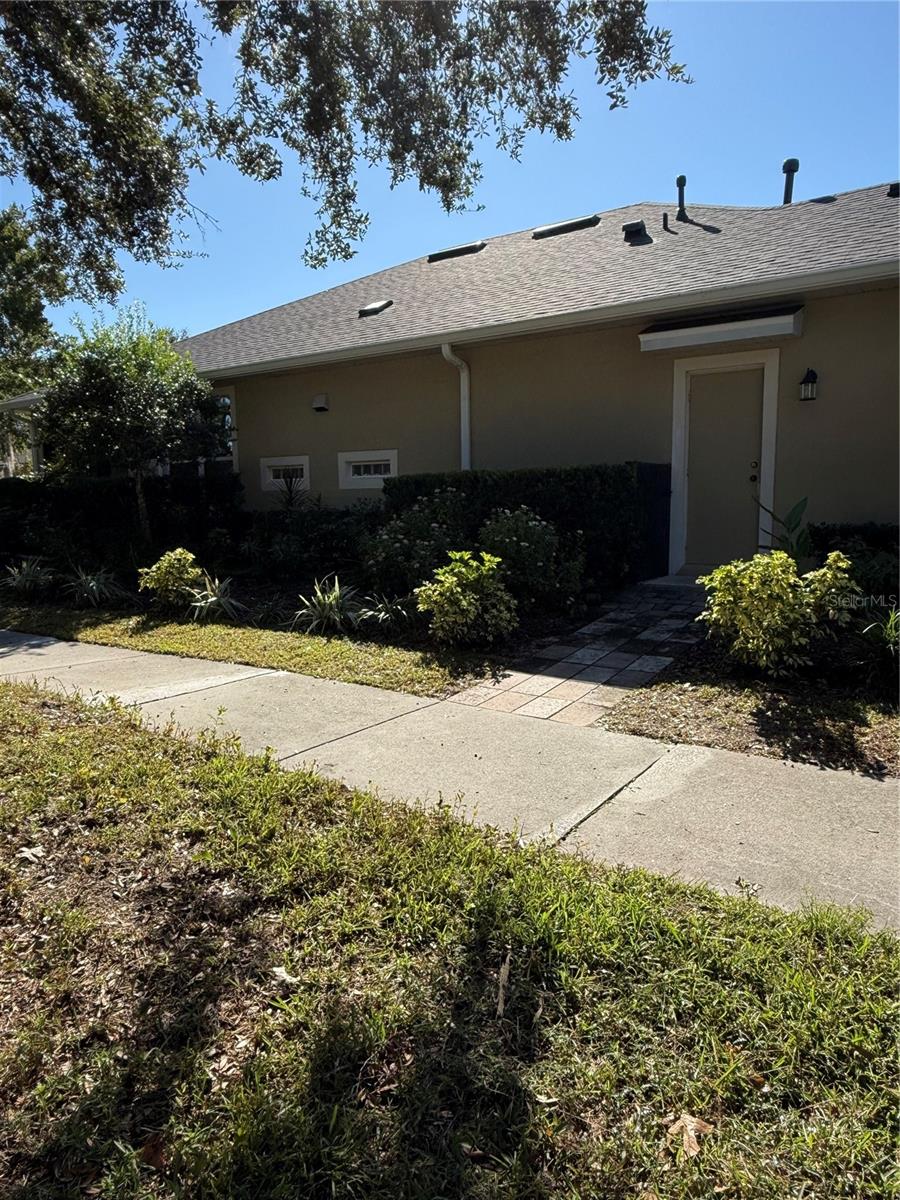 101 AVENHAM DR, DELAND, FL, 32724