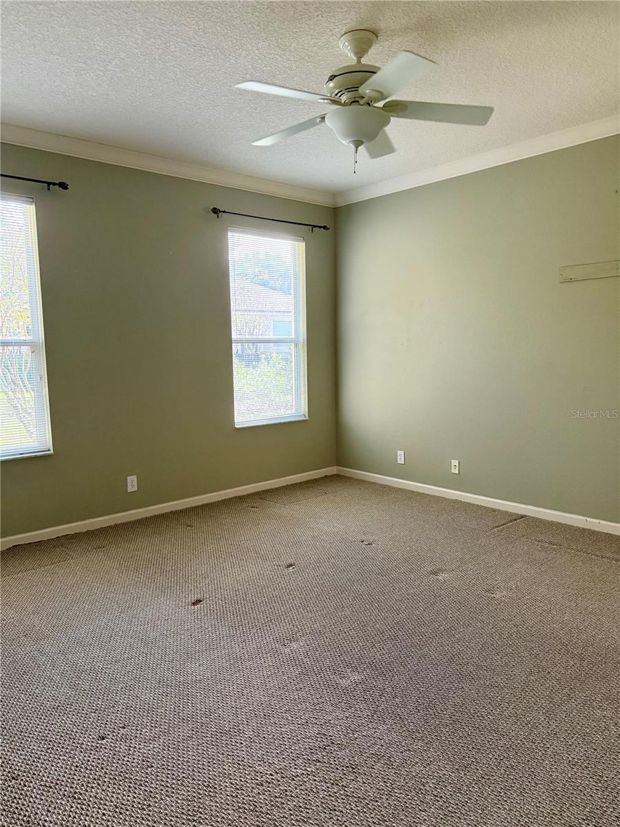 101 AVENHAM DR, DELAND, FL, 32724