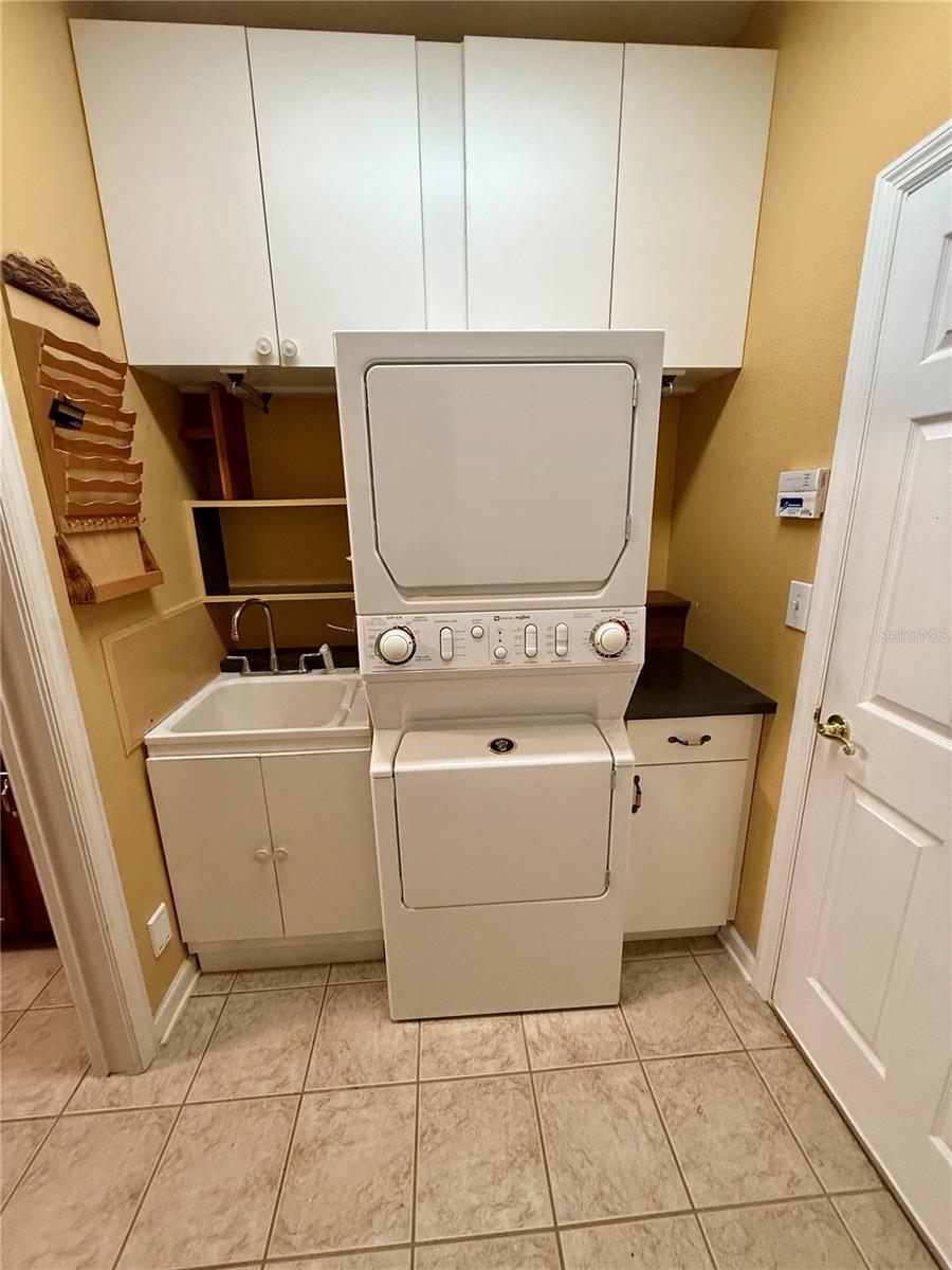 101 AVENHAM DR, DELAND, FL, 32724