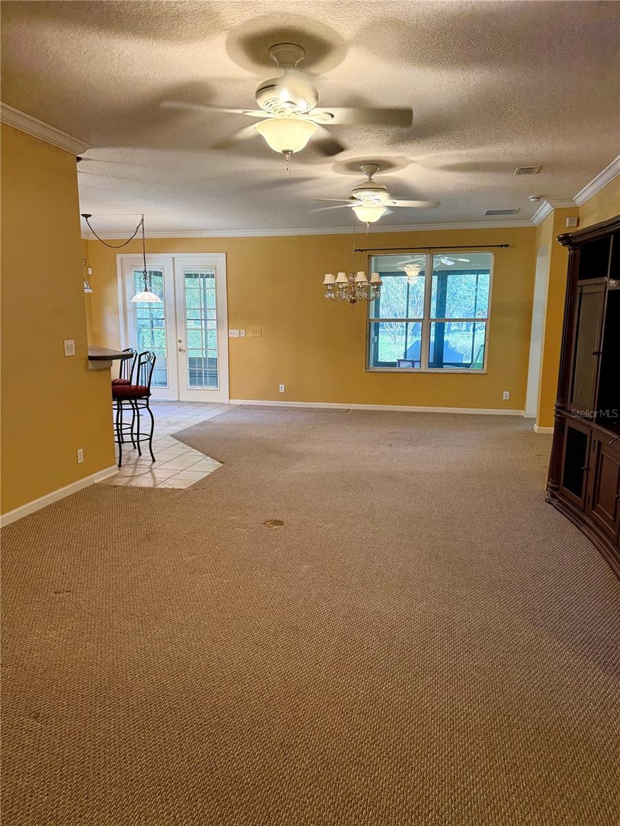 101 AVENHAM DR, DELAND, FL, 32724