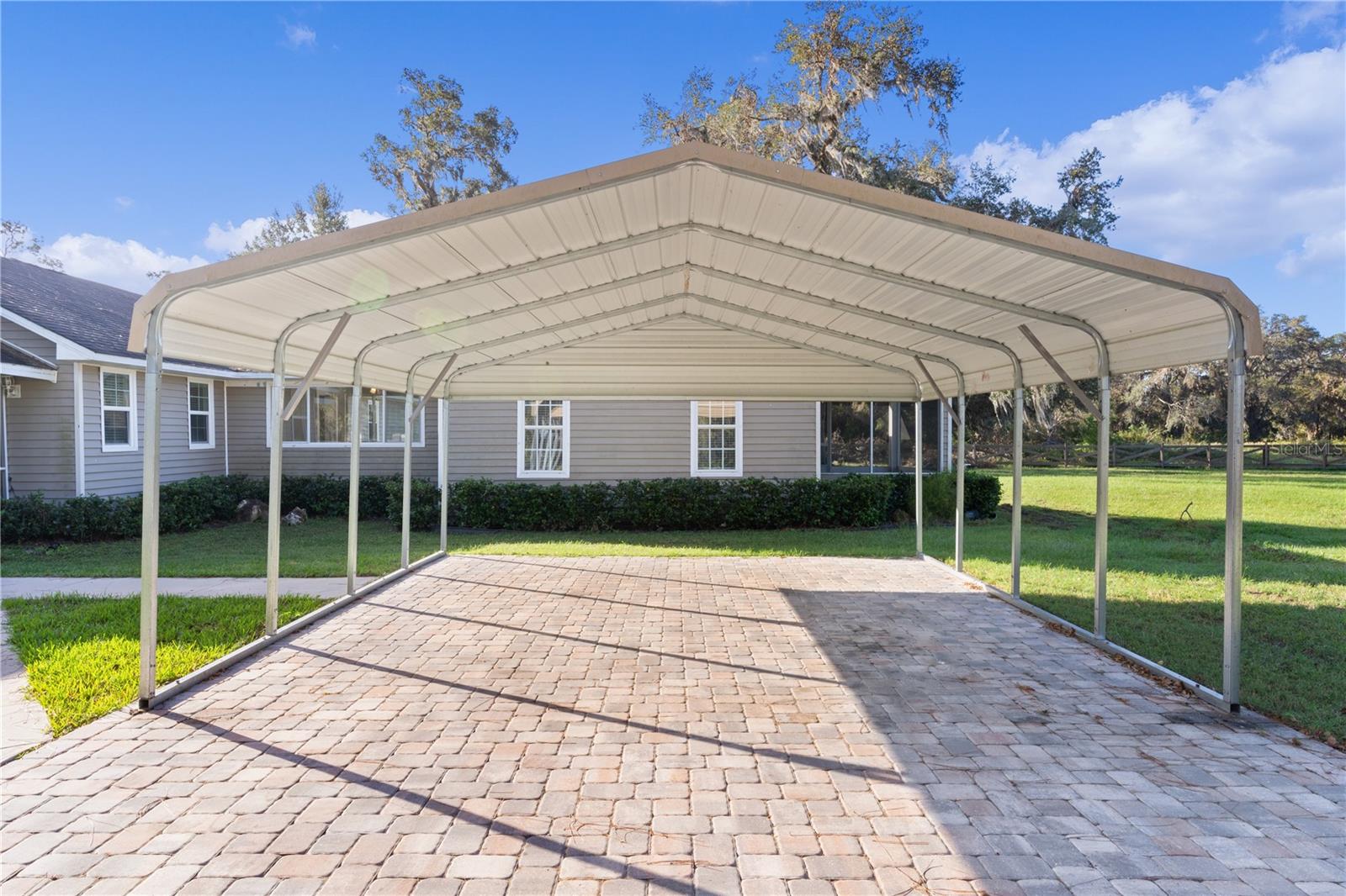 2697 CR 774, WEBSTER, FL, 33597