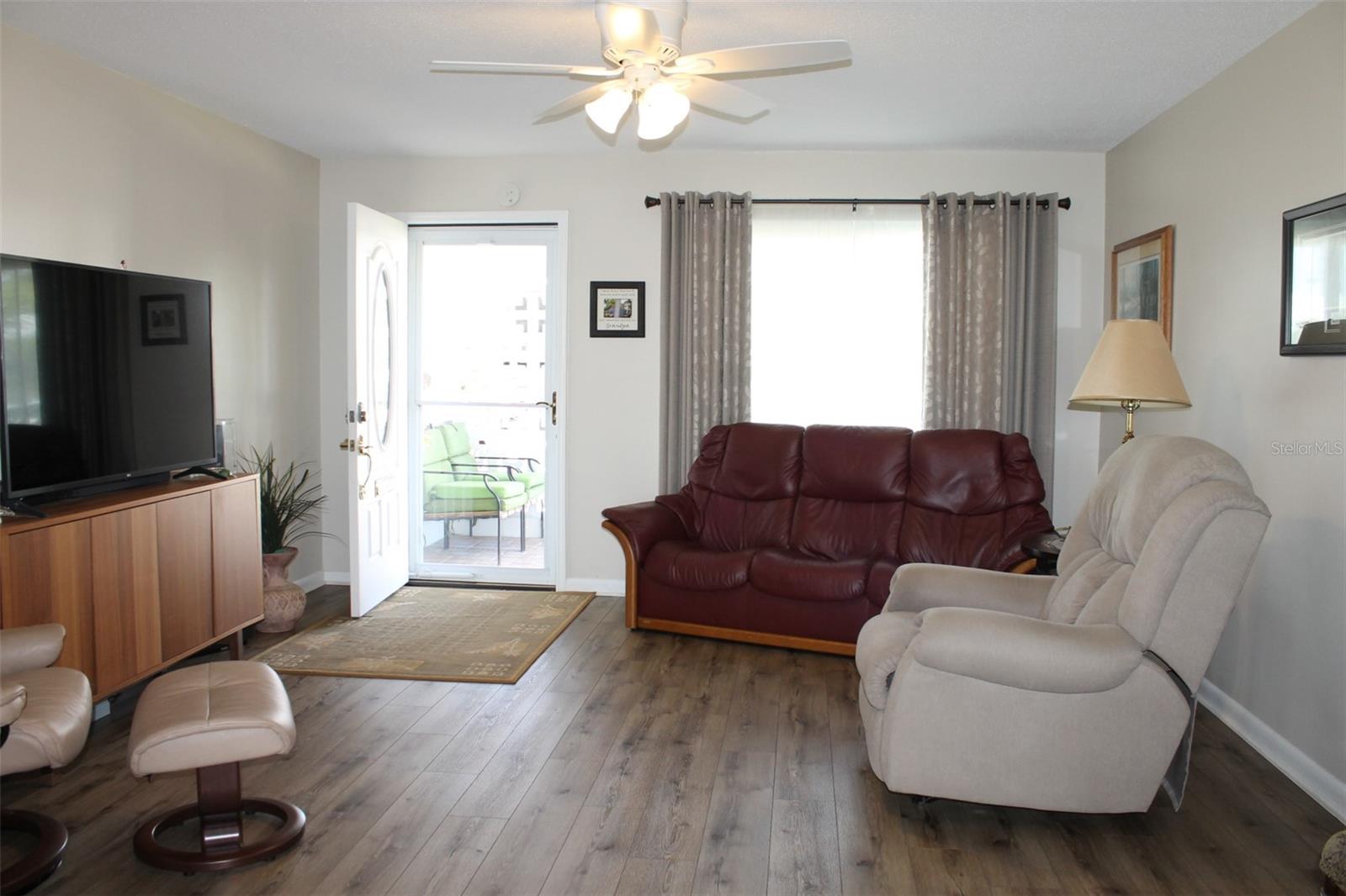 4460 95TH AVE N #1, PINELLAS PARK, FL, 33782