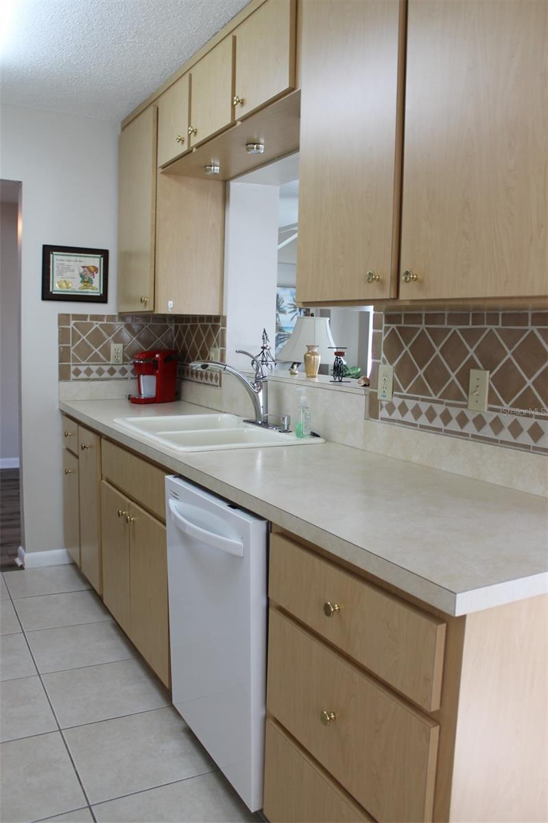 4460 95TH AVE N #1, PINELLAS PARK, FL, 33782