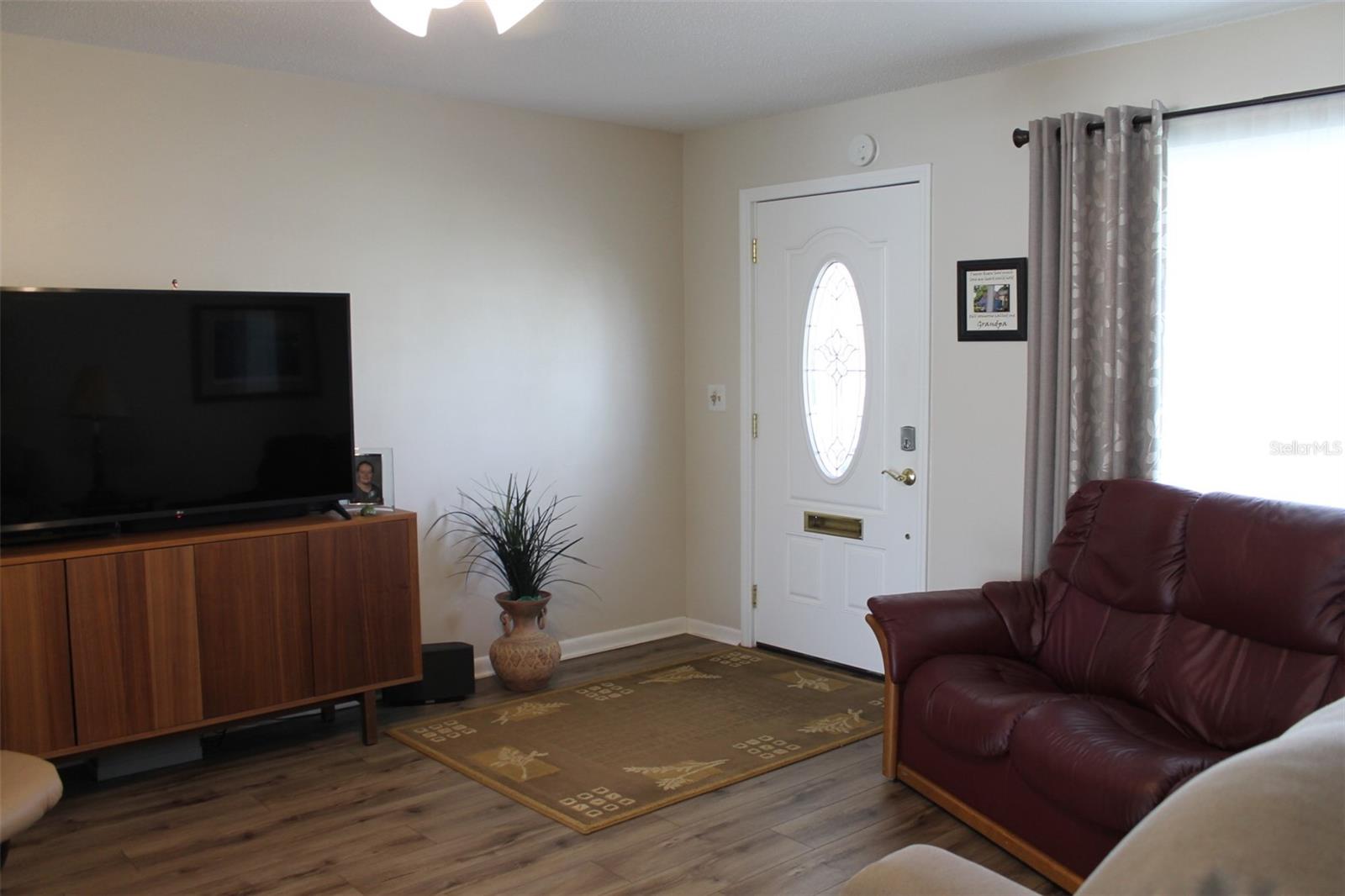 4460 95TH AVE N #1, PINELLAS PARK, FL, 33782