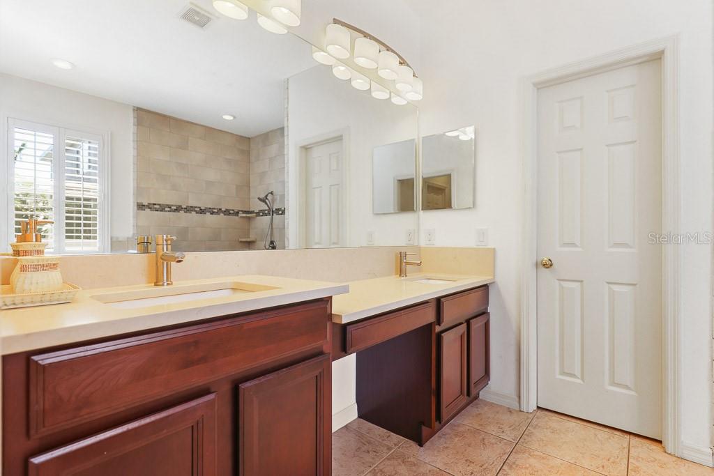 1626 HARVEST GROVE CT, VALRICO, FL, 33596